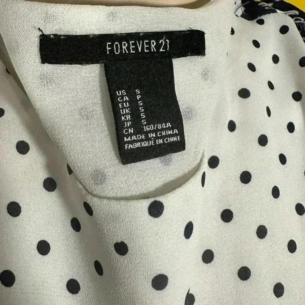 Forever 21 Women’s Size S Sleeveless Polka Dot/ Floral Blue & White Blouse‎ - Picture 4 of 8